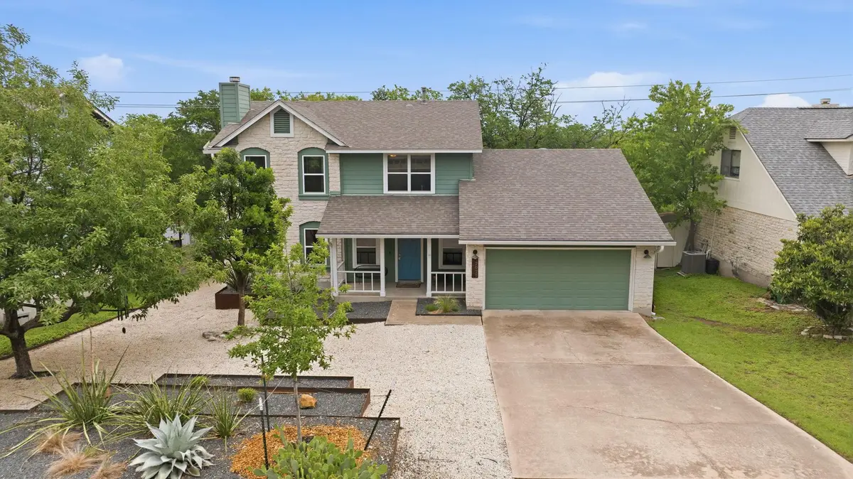 12029 Lincolnshire Dr, Austin, TX 78758 - #1