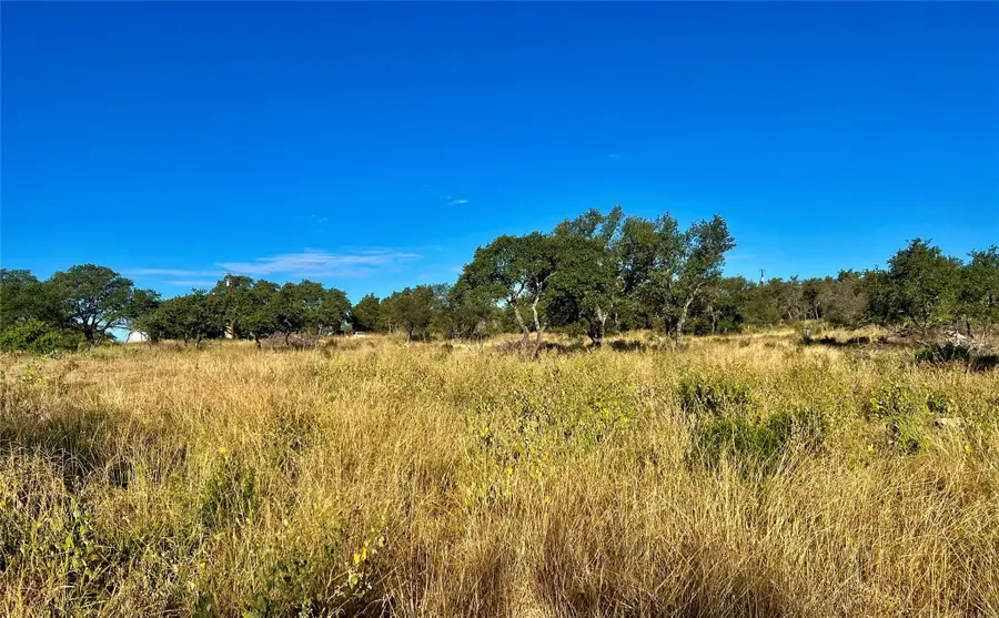 724 Nomad Dr, Spicewood, TX 78669 - #2