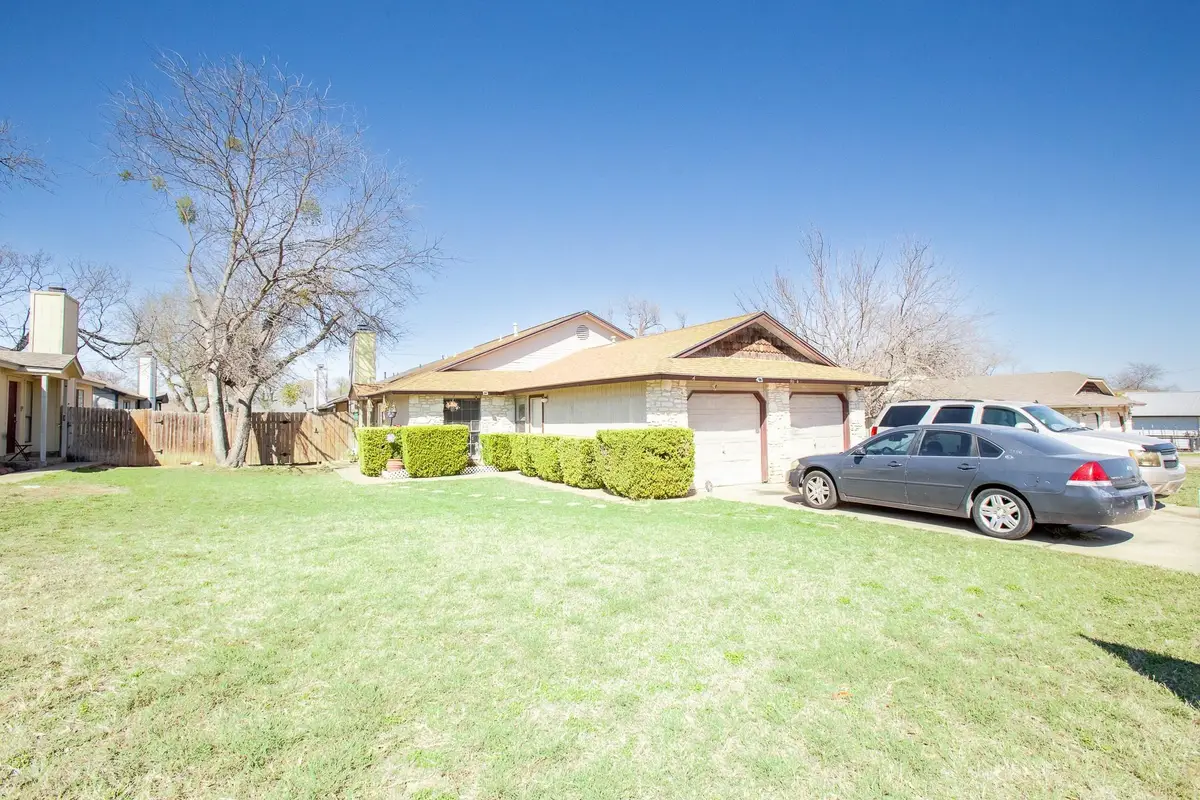 606 Misty Morning Way #A and B, Round Rock, TX 78664 - #1