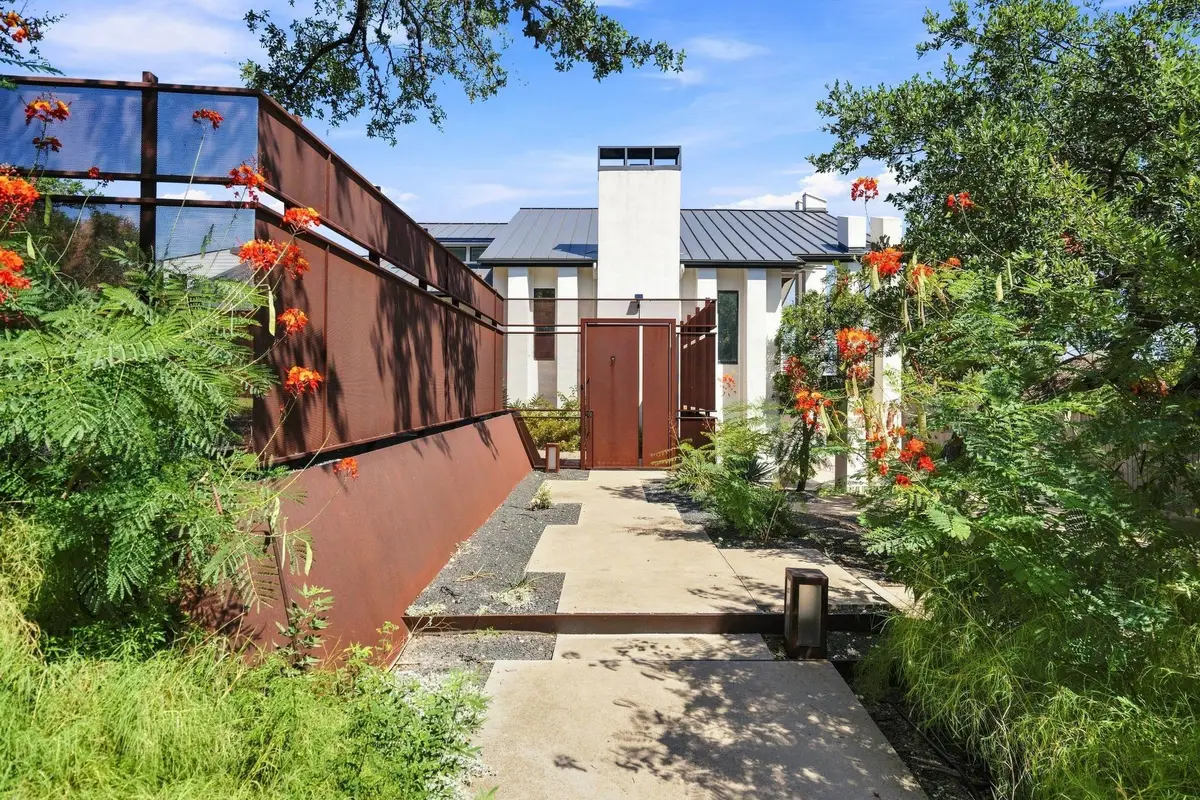 2100 Headwater Ln, Austin, TX 78746 - #1