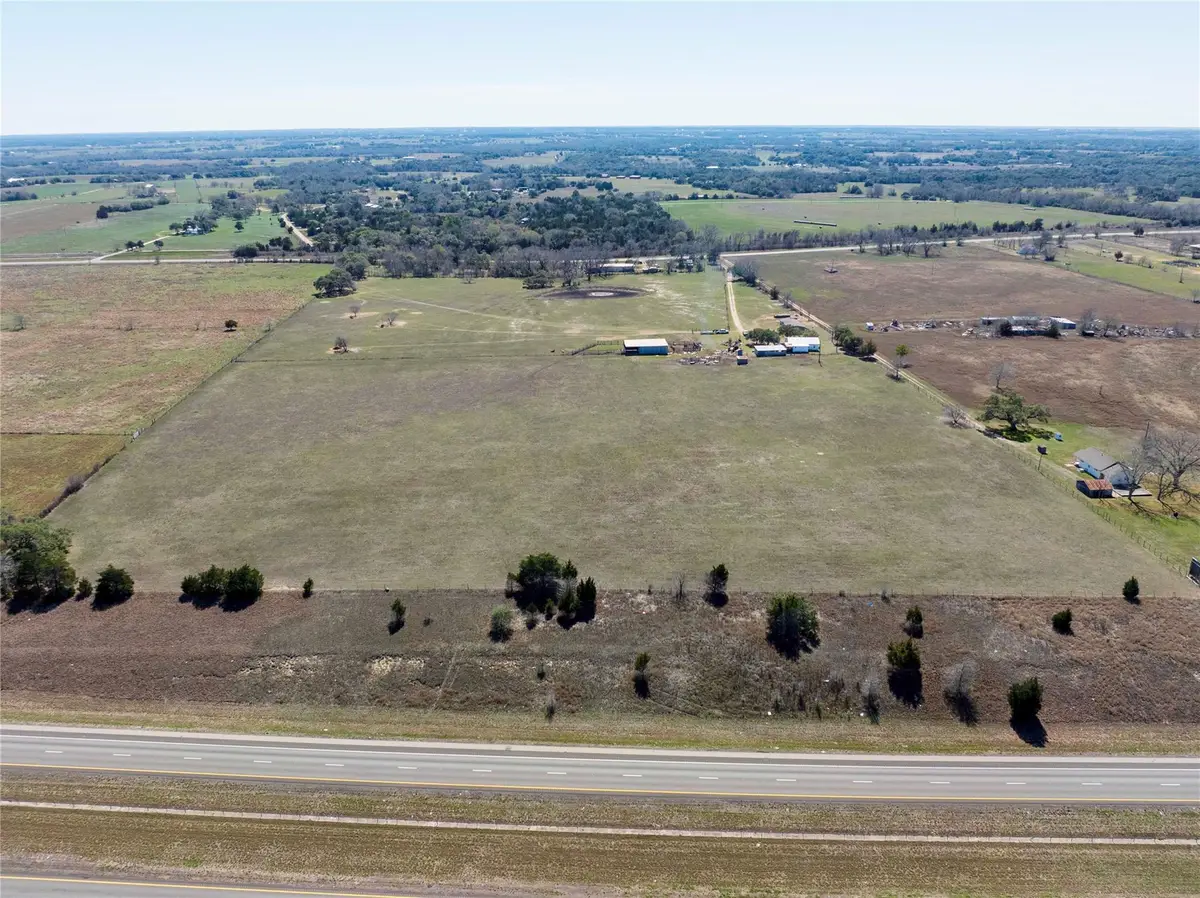 5135 W Us Highway 90, Schulenburg, TX 78956 - #1