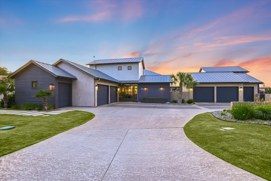 116 Wennmohs Pl, Horseshoe Bay, TX 78657 - Image #2