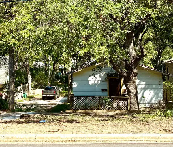 2005 Sharon Ln, Austin, TX 78703