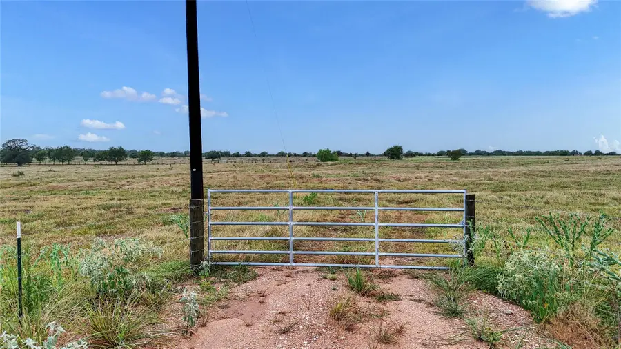 2171 E Highway 237, Round Top, TX 78954 - #2