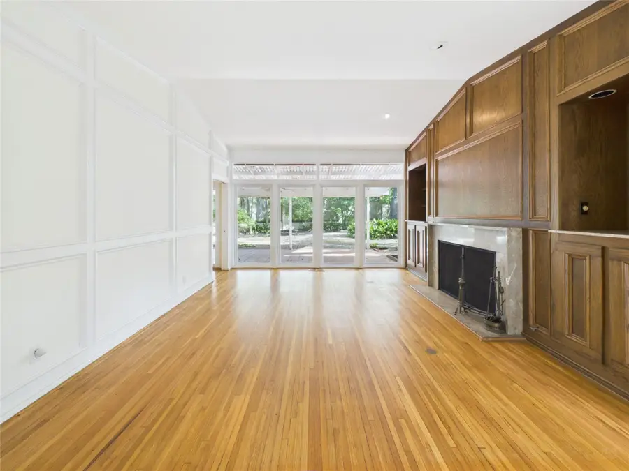 1202 Belmont Pkwy #Suite B, Austin, TX 78705 - #3