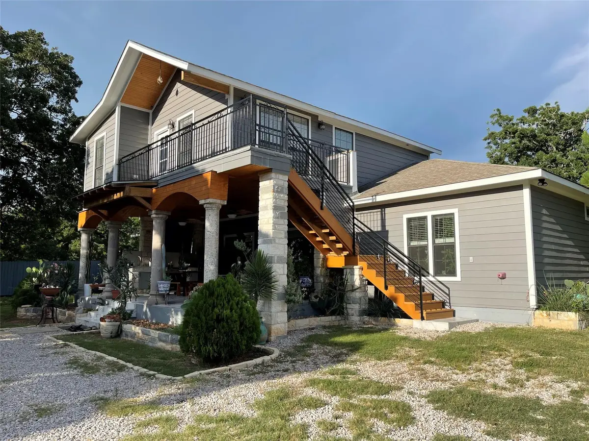 376 Alta Vista Dr #B, Bastrop, TX 78602 - #1