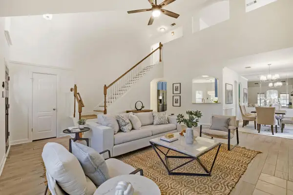 7125 Quimper Ln, Austin, TX 78749