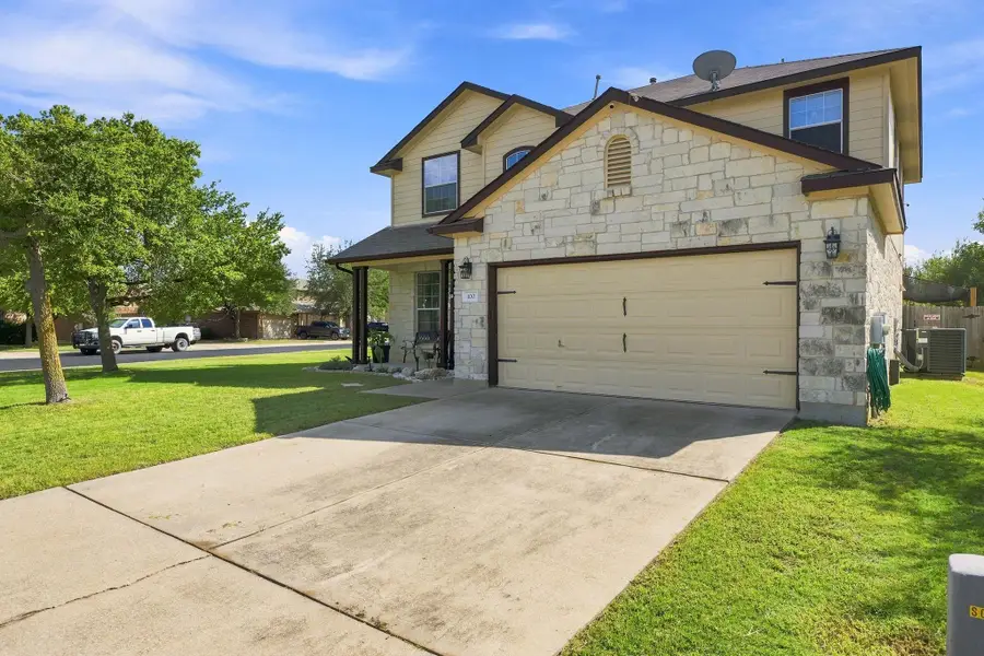 100 Wild Cat Dr, Bastrop, TX 78602 - #2