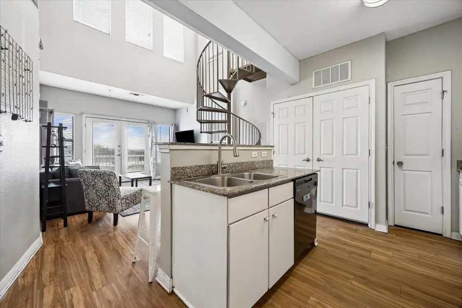 2502 Leon St #506, Austin, TX 78705 - #3