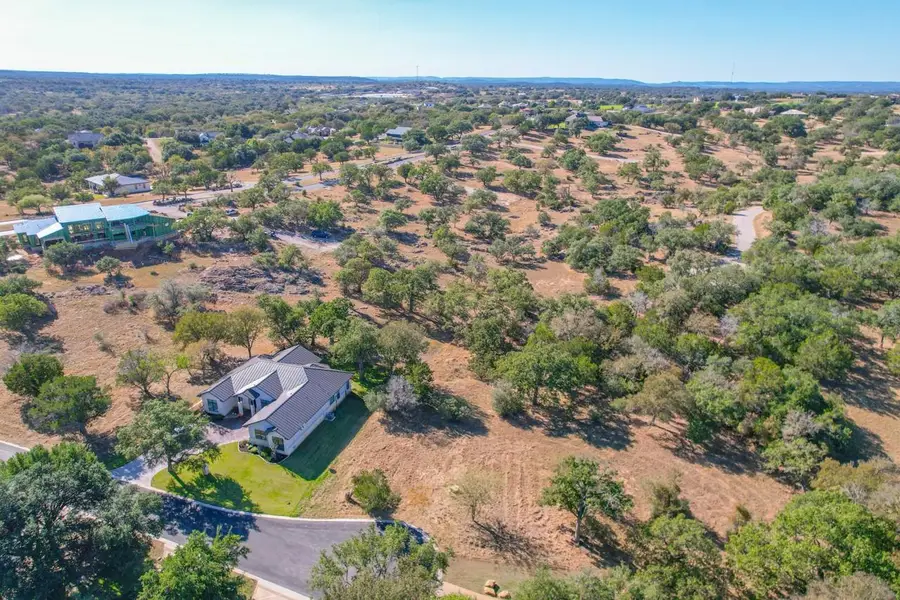 112 Jade St, Horseshoe Bay, TX 78657 - #3