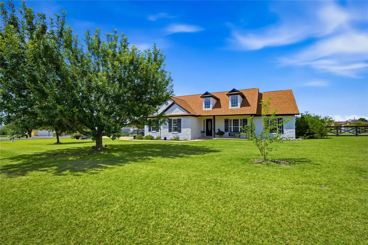 19011 Saint Raguel Rd, Manor, TX 78653 - #1