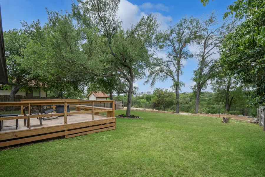 1004 Scenic Dr, Georgetown, TX 78626 - #2