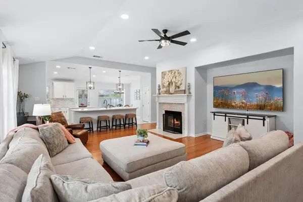 2709 Tumbling River Dr, Leander, TX 78641