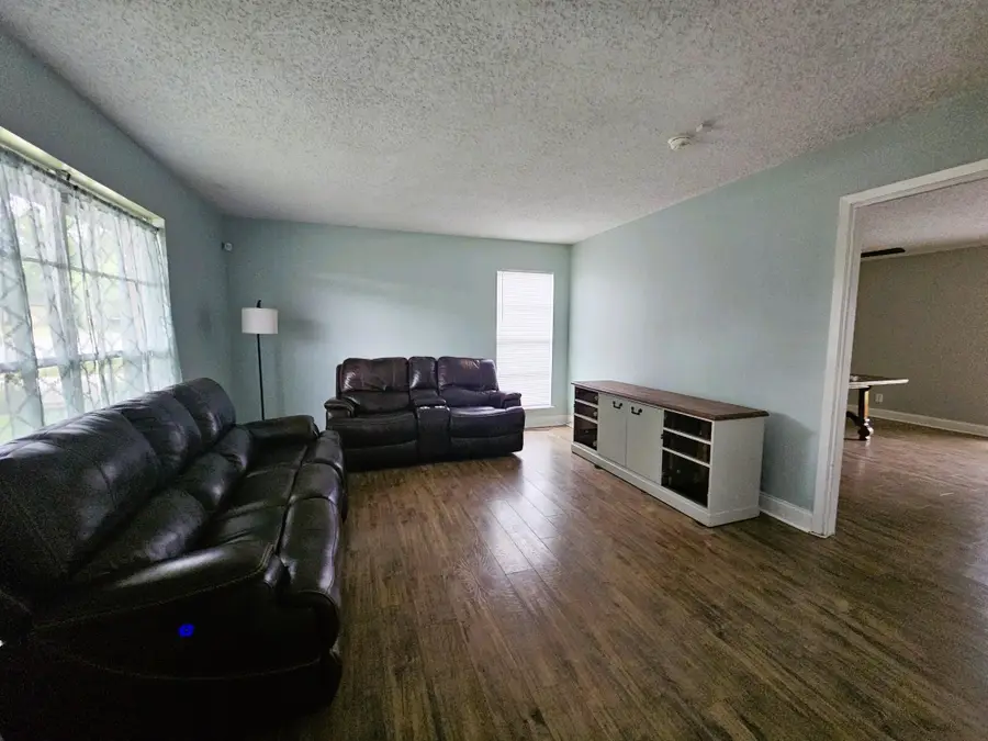 3303 Lake Charles Ave, Killeen, TX 76543 - #3