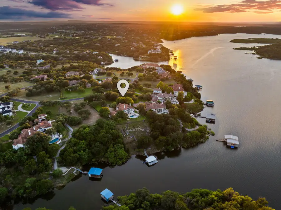 2819 Cliff Pt, Spicewood, TX 78669 - #2