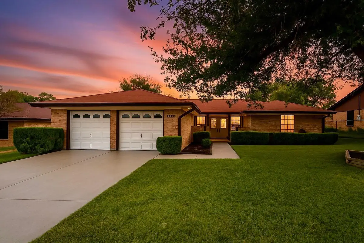 2710 Grasslands Dr, Killeen, TX 76549 - Image #1