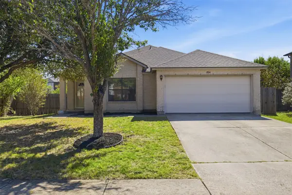 1804 Candlelight Dr, Leander, TX 78641
