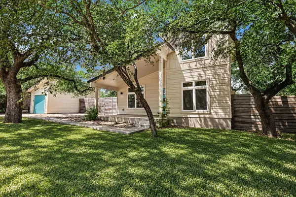 2302 Quanah Parker Trl, Austin, TX 78734