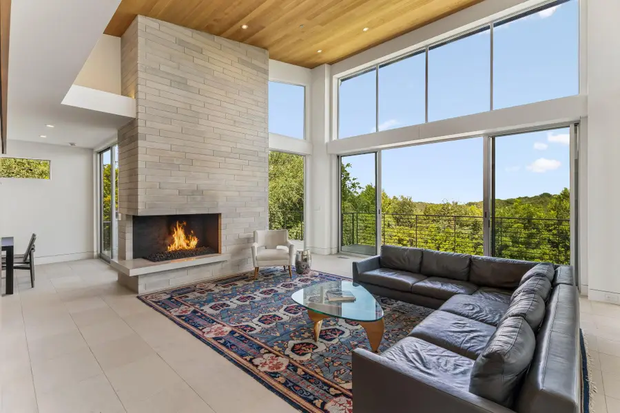 16 Sundown Pkwy, Austin, TX 78746 - #2