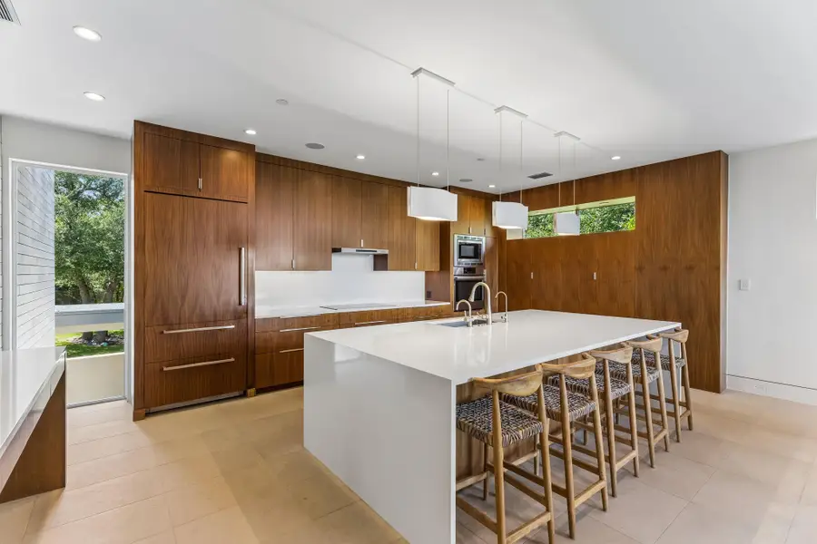 16 Sundown Pkwy, Austin, TX 78746 - #3
