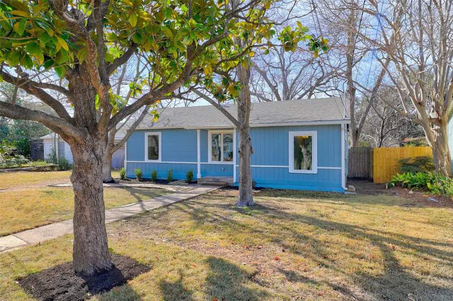 905 E 55th 1/2 St, Austin, TX 78751 - Image #3