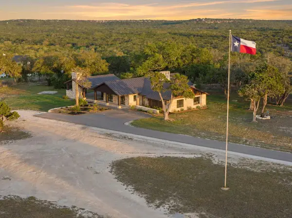 5930 Grotto Creek Court Ct, Fischer, TX 78623