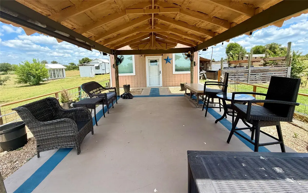 441 Molasses Rd, Dale, TX 78616 - #1