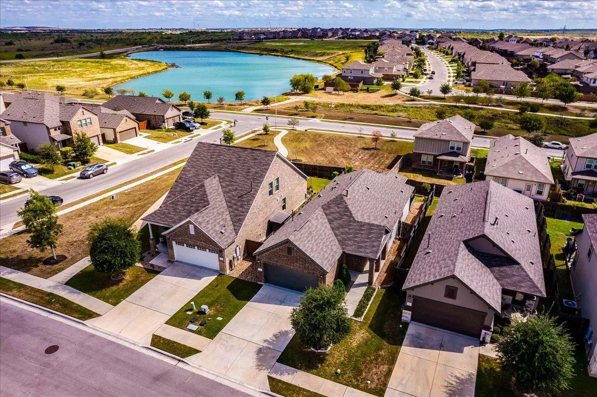 125 Boxwood Dr, Buda, TX 78610 - #1