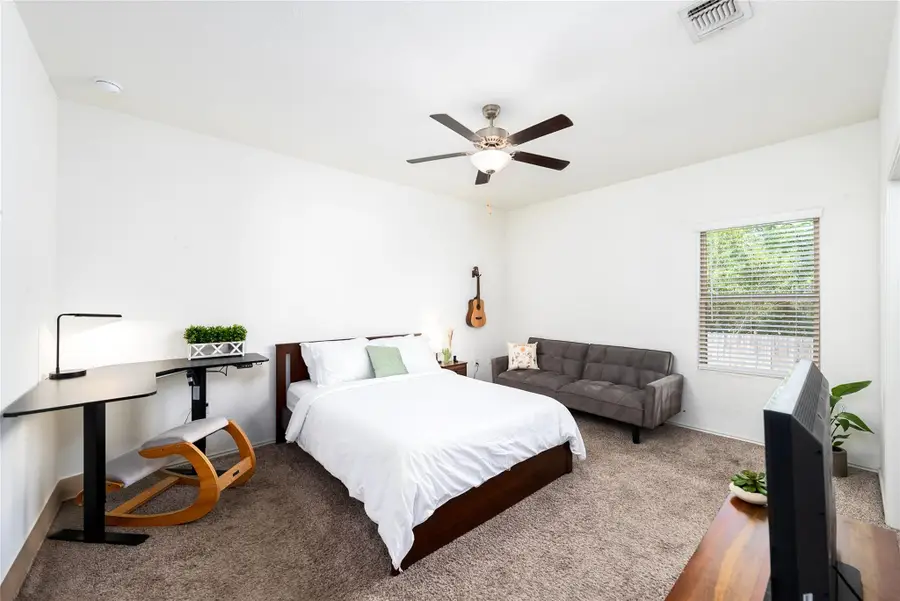 7120 Tonka Ln, Austin, TX 78744 - Image #3