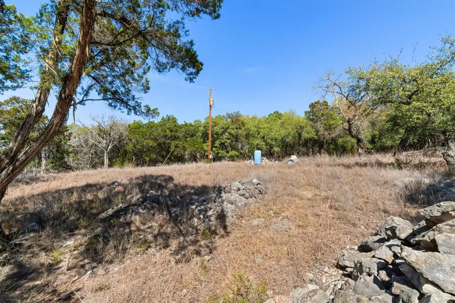 411 Circle Dr, Wimberley, TX 78676 - #3