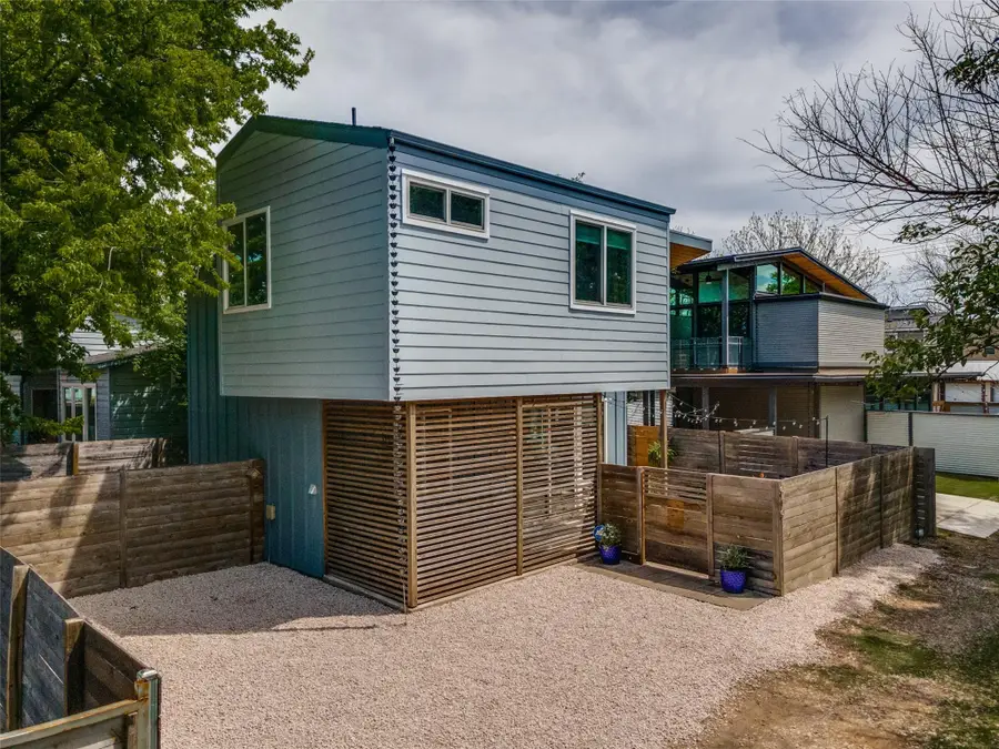 919 E 51st St #B, Austin, TX 78751 - #2