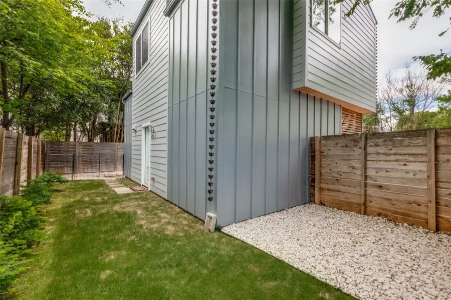 919 E 51st St #B, Austin, TX 78751 - #3