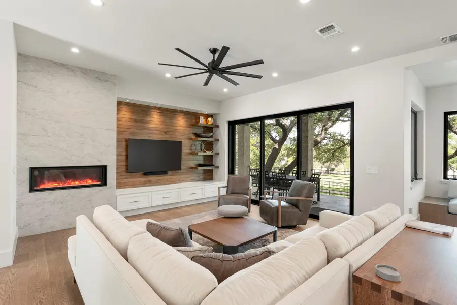 12 Treehaven Ln, The Hills, TX 78738 - #3