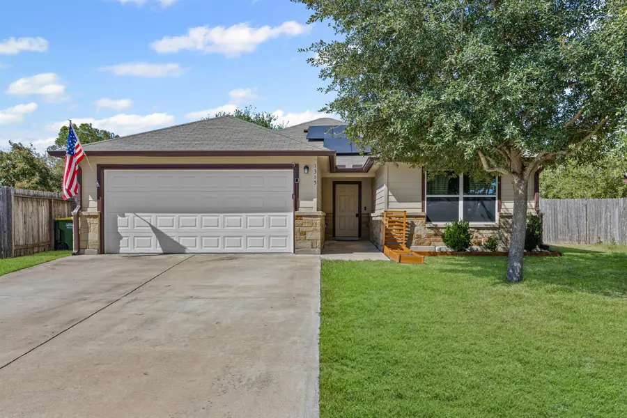 1315 Lantana Ct, Gonzales, TX 78629 - #2
