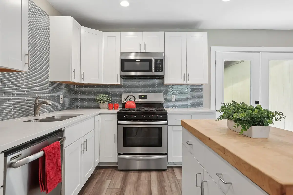 4906 Eastdale Dr E, Austin, TX 78723 - #1