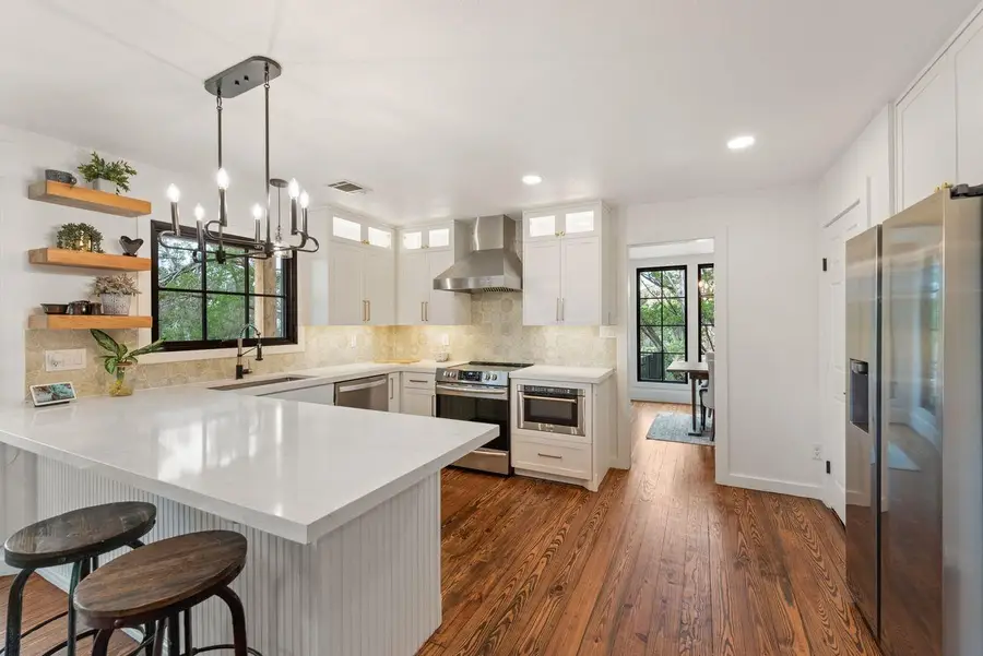 307 Nautilus Ave, Lakeway, TX 78738 - #3
