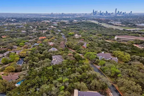 2904 Regents Park, Austin, TX 78746