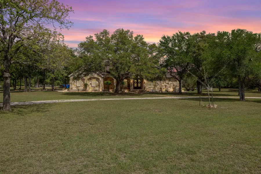 100 Palomino Cv, Jarrell, TX 76537 - #2