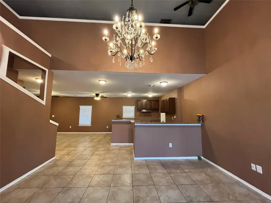 455 High View Ranch Dr, Cedar Creek, TX 78612 - #2