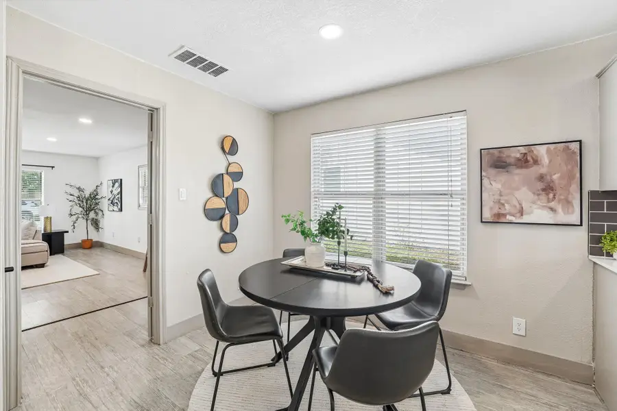 704 Buckingham Pl, Austin, TX 78745 - #3