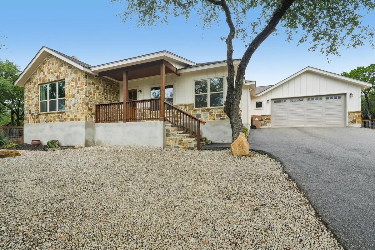 190 Magnolia Mdw, Canyon Lake, TX 78133 - #1