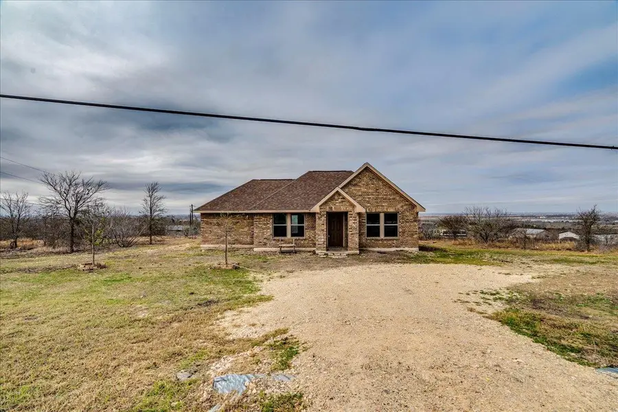 1092 Engelke Rd, Niederwald, TX 78640 - #2