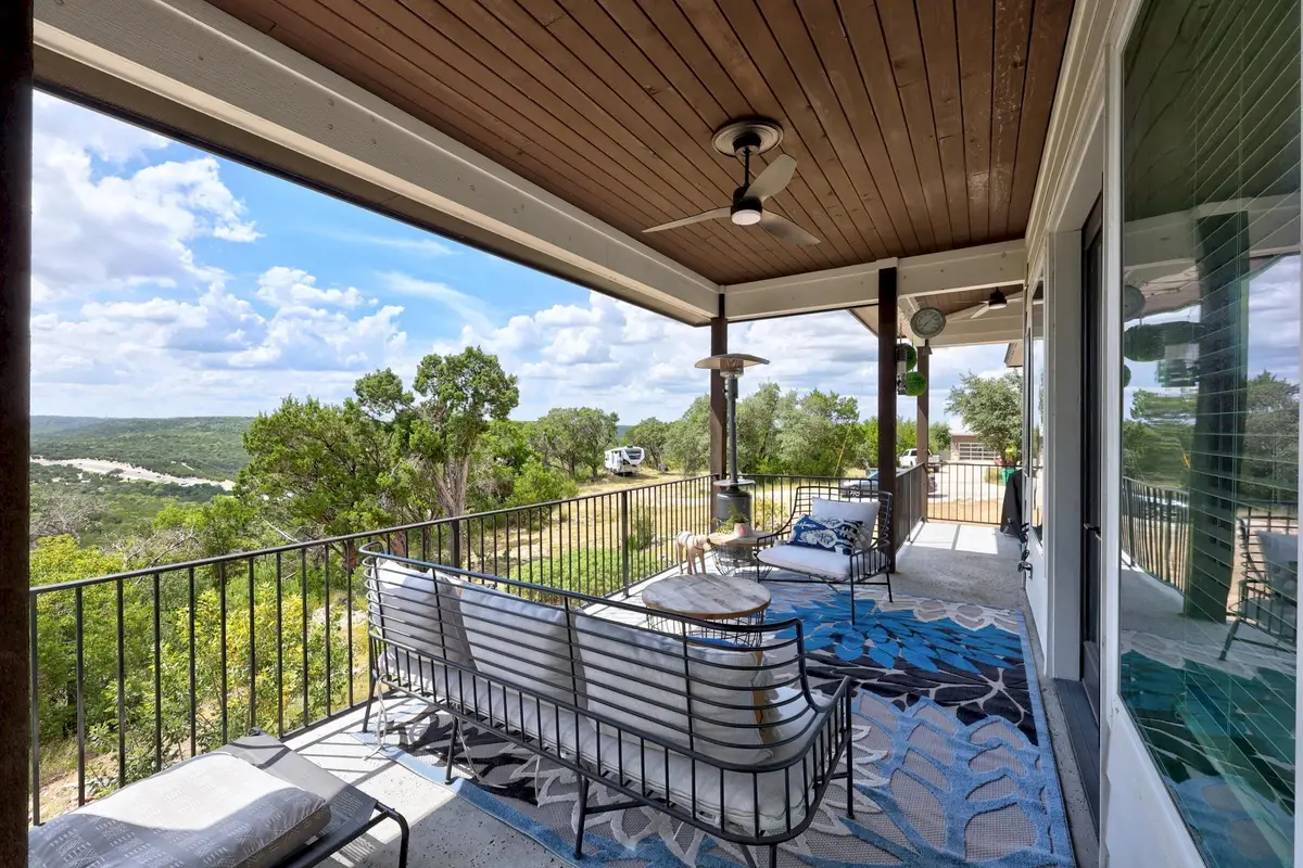 9008 Hobby Ln, Jonestown, TX 78645 - #1