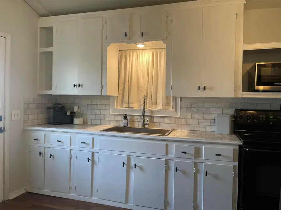 11105 2nd St, Jonestown, TX 78645 - #2