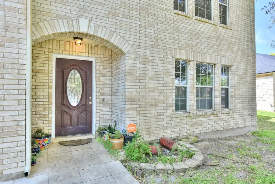 19921 San Chisolm Dr, Round Rock, TX 78664 - #2
