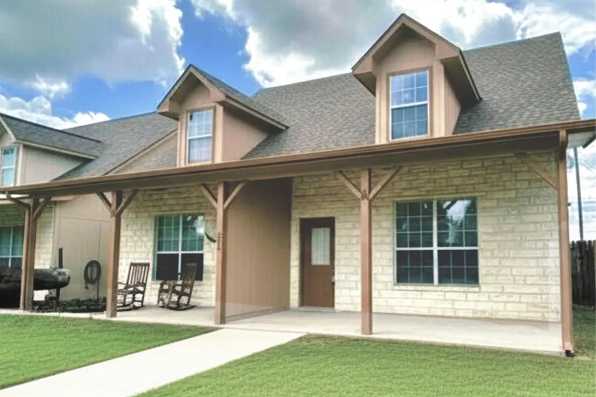 212 A B Sandstone Dr Dr, Jarrell, TX 76537 - #1