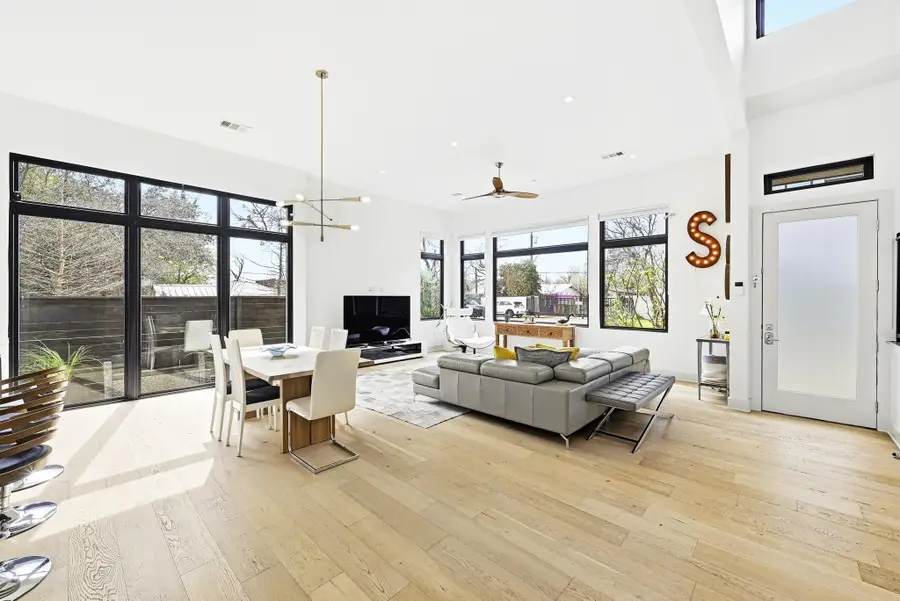 2106 Allwood Dr #D, Austin, TX 78704 - #2