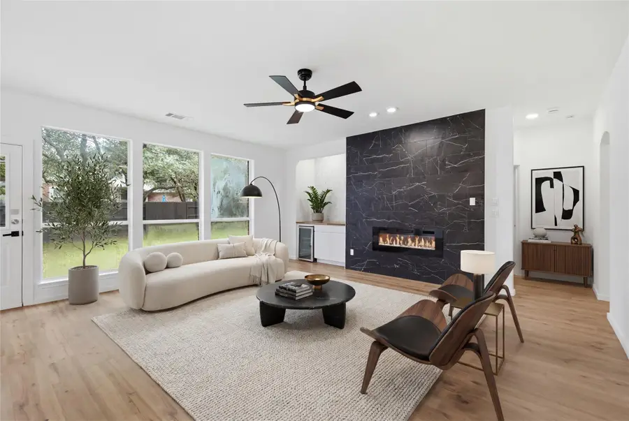 9309 La Puente Dr, Austin, TX 78749 - #3