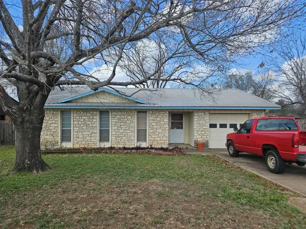 1001 W 17th St, Georgetown, TX 78626