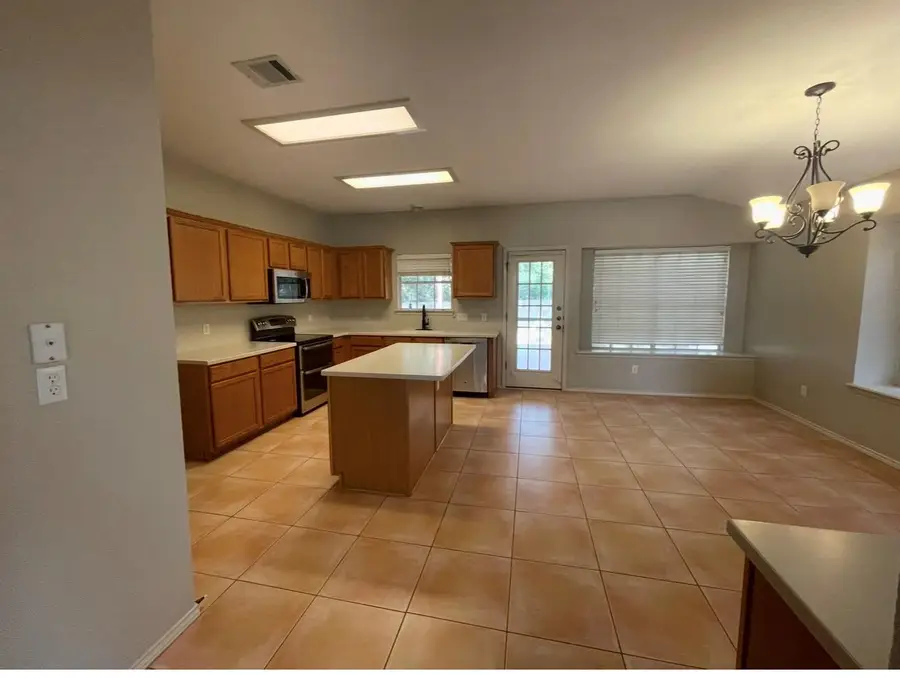 4717 Norman Trl, Austin, TX 78749 - #3